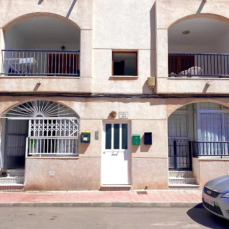 One Bedroom On Fragata. Apartment *